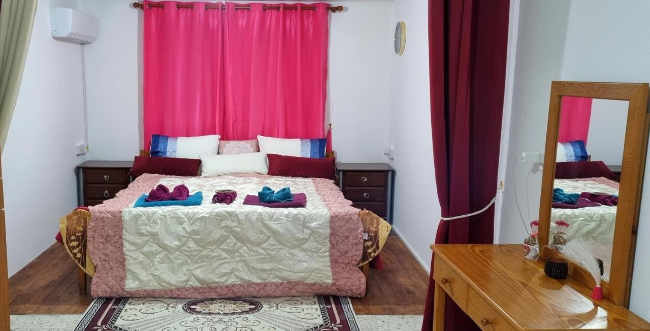 Buenaventura Cosy Apartment Kato Paphos Bagian luar foto