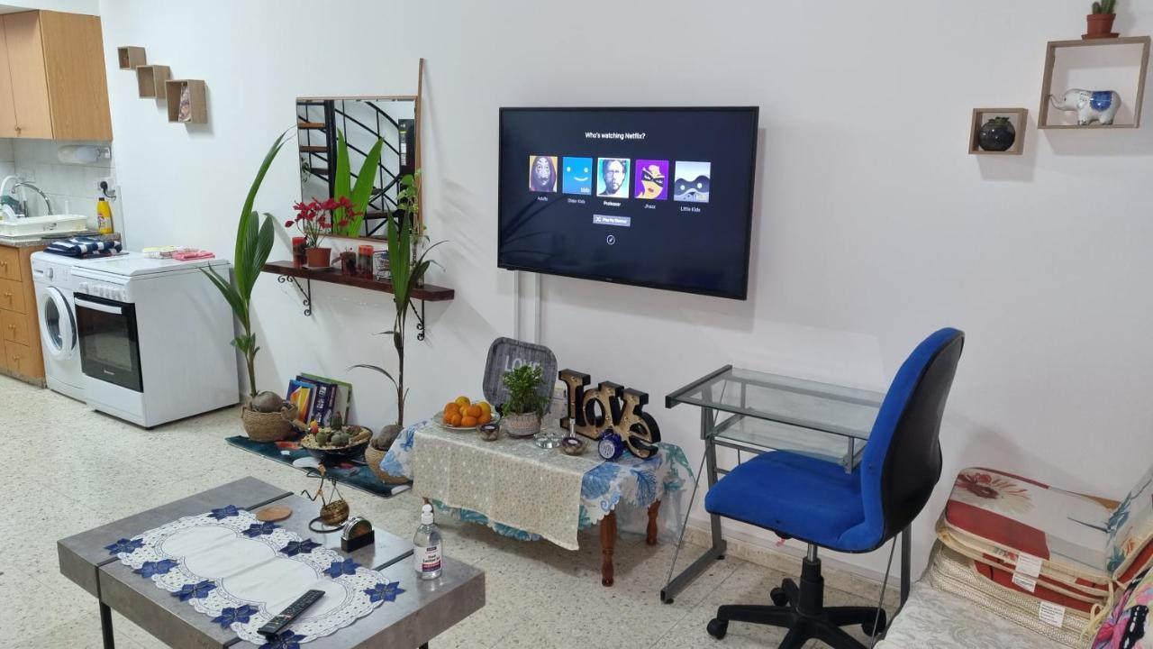 Buenaventura Cosy Apartment Kato Paphos Bagian luar foto